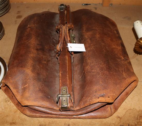Large Gladstone bag